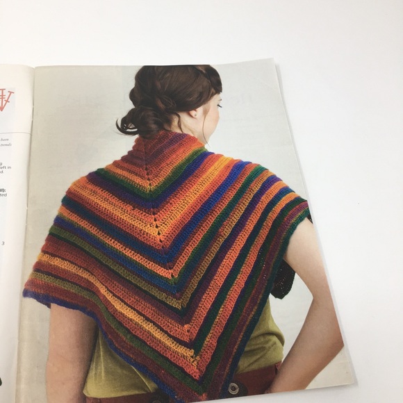 Bundle of Various Crochet Magazines 2006-2012 Modern Crochet Patterns - Picture 14 of 16